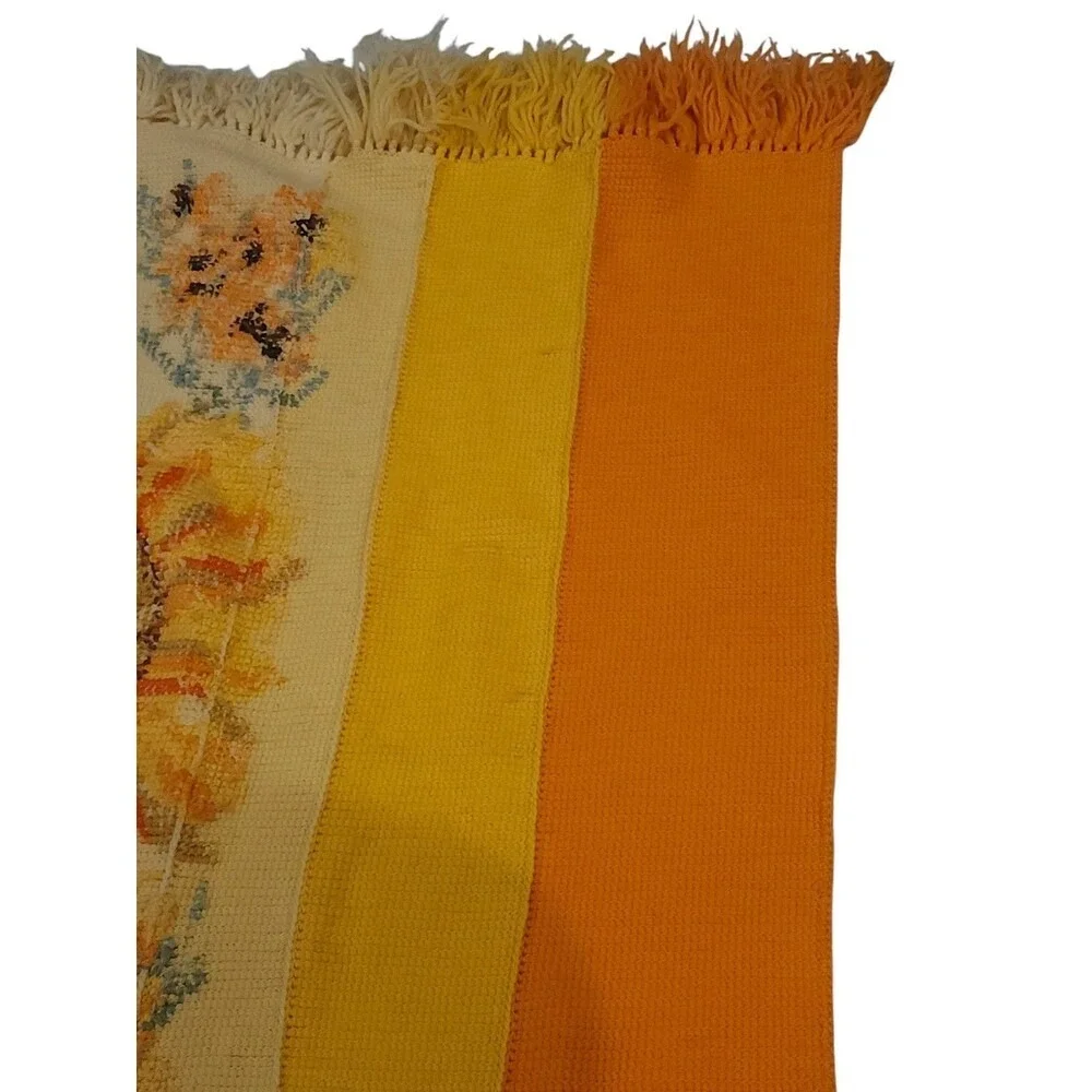 Vintage Handmade Sunflower Knit Throw Blanket‎ Orange Yellow Fringe 76x48 Retro